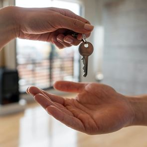 9+1 λόγοι που αυξήθηκαν τα ενοίκια στα ακίνητα