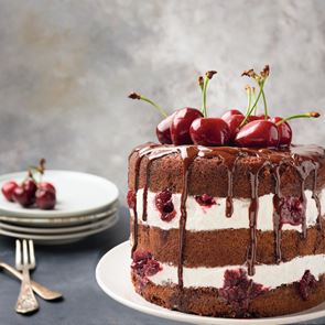 Κανείς δεν αντιστέκεται στην Black Forest