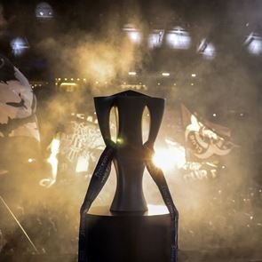 Μερικές &quot;ψύχραιμες&#39; αντιδράσεις φιλάθλων και μη για τον πρωταθλητή ΠΑΟΚ στο Twitter