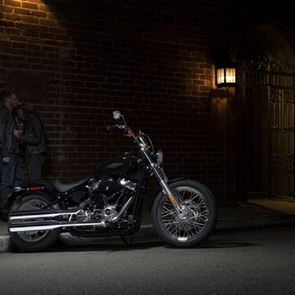 &lt;em>Harley&lt;/em>-&lt;em>Davidson&lt;/em> Softail: Η απόλυτη cruising εμπειρία