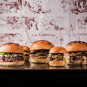 Πού θα φας πραγματικά καλό &lt;em>burger&lt;/em> στην Αθήνα