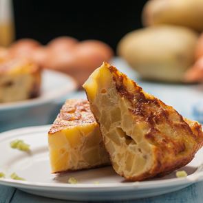 Η συνταγή για την αυθεντική <em>ισπανική</em> ομελέτα