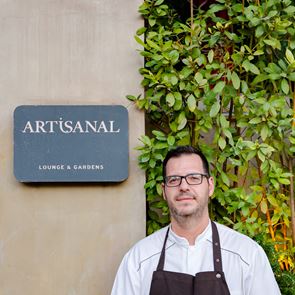 Ο Δημήτρης Δημητριάδης πάντα πίστευε στην ελληνική κουζίνα