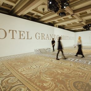 Ταξιδεύοντας στο χρόνο με το Ξενοδοχείο Μεγάλη Βρεταννία