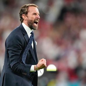 Σε άλλα νέα, ο σωσίας του Gareth Southgate είναι αστυνομικός στη Γερμανία