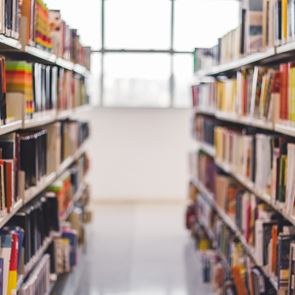 Αυτός είναι ο πιο απαγορευμένος συγγραφέας στα σχολεία