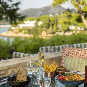 Για <em>brunch</em> στο Beefbar Athens με αέρα Μονακό