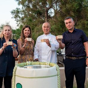 Και εγένετο Matsuhisa Paros με παραδοσιακό Sake Ceremony