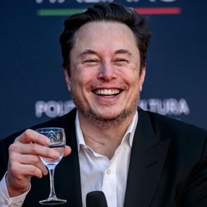 Τι τρώνε Jeff Bezos, <em>Elon</em> <em>Musk</em> και Bill Gates στην καθημερινότητά τους
