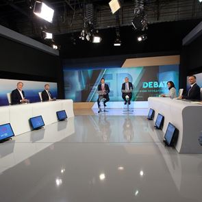 Το debate του ΠΑΣΟK μέσα από τα &#39;μάτια&#39; του X (Twitter