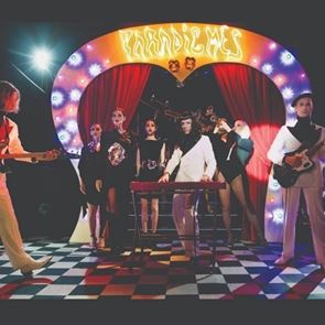 Οι La Femme φέρνουν την ψυχεδέλεια στο Ξέφωτο του ΚΠΙΣΝ