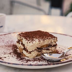 Στην Πεύκη υπάρχει ένα νόστιμο εστιατόριο γλυκών