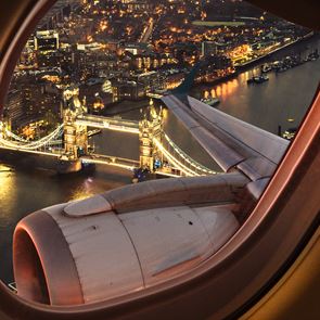 Ίσως δεν πρέπει να κάθεσαι στο παράθυρο στο αεροπλάνο