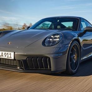 Όλα όσα γνωρίζουμε για την πρώτη υβριδική Porsce 911