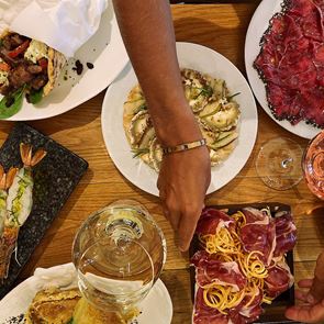 Το Vintage είναι ένα νόστιμο playground του κρασιού