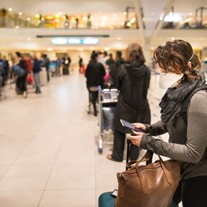 Ο &lt;em>κορονοϊος&lt;/em> γονάτισε τον ελληνικό τουρισμό