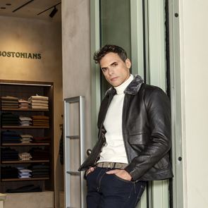 Ο Γιώργος Παπαγεωργίου βρήκε τα must-have κομμάτια για τον χειμώνα