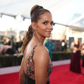 Καμία δεν συγκρίνεται με την Halle Berry