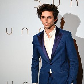 Ο Timothée Chalamet με denim tuxedo. Γιατί όχι
