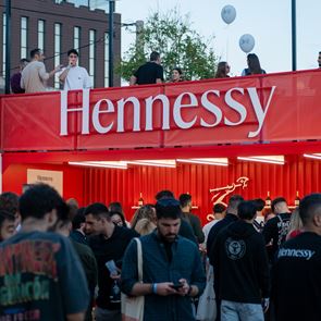 Hennything Is Possible: Η νέα εποχή του Hennessy στο Athens Bar Show 2025