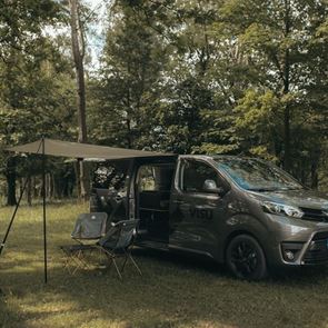 Πώς θα μετατρέψεις το van σου σε τροχόσπιτο για <em>διακοπές</em>