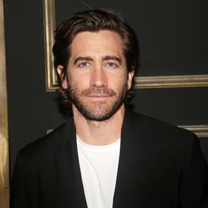 Πώς θα ντύνεσαι απλά και κομψά σαν τον Jake Gyllenhaal