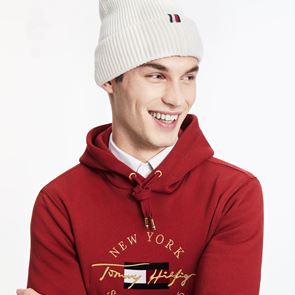 Πώς να συνδυάσεις γήινα με έντονα χρώματα αυτό το φθινόπωρο