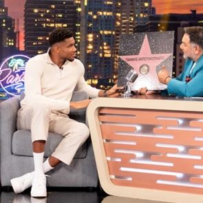 Όλα όσα είπε ο Γιάννης Αντετοκούνμπο για το NBA, την Εθνική Ελλάδας και τη σύζυγό του Μαράια (video