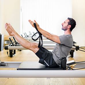 6 ασκήσεις Pilates για πανίσχυρα πόδια και κορμό