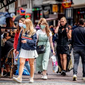 Κόκκινος συναγερμός για τον κορονοϊό