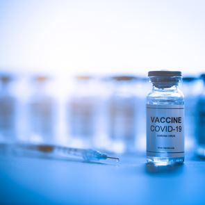 Αιμοδοσία, κορονοϊός και εμβόλια κατά της <em>Covid</em>-<em>19</em>
