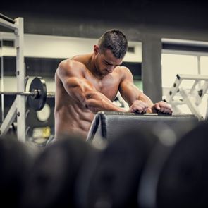 Το χτίσιμο του six-pack μετά τα 40