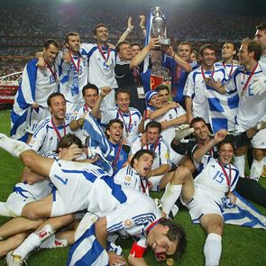 14 χρόνια πριν, η Ελλάδα ήταν πρωταθλήτρια Ευρώπης στο &lt;em>ποδόσφαιρο&lt;/em>