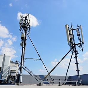 Τι πρέπει να γίνει για να έρθει γρήγορα το 5G στην &lt;em>Ελλάδα&lt;/em>