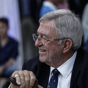 Ποιοι γαλαζοαίματοι θα δώσουν το &#39;παρών&#39; στην κηδεία του τέως βασιλιά Κωνσταντίνου