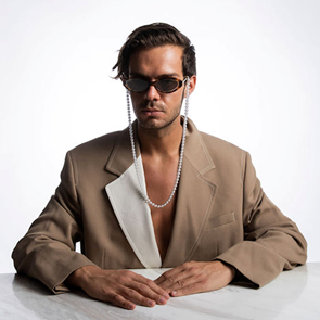 O Μηνάς Αηδόνης και τα Lenshop σου βάζουν τα γυαλιά ηλίου