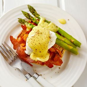 Αυγά Benedict όπως θα τα έτρωγες στη &lt;em>Νέα&lt;/em> &lt;em>Υόρκη&lt;/em>
