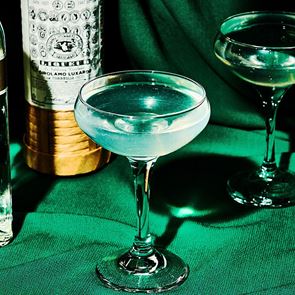 Η συνταγή και η ιστορία του Aviation