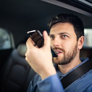 Πώς θα εκμεταλλευθείς την τεχνητή νοημοσύνη από το κινητό σου