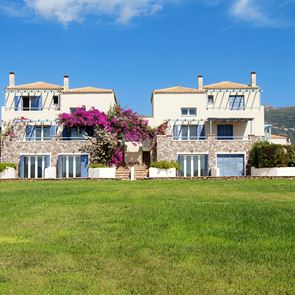 Γιατί οι διακοπές στη Νεάπολη Λακωνίας θα σου μείνουν αξέχαστες