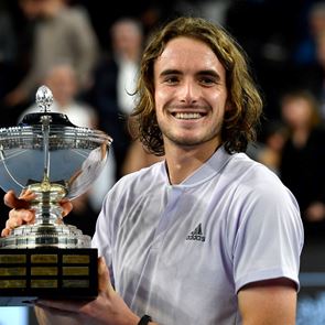 Στέφανος Τσιτσιπάς: Κόντρα στον Novak Djokovic για την κούπα του Roland-Garros