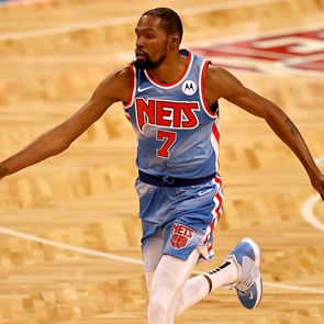 Πάντα κάτι τρέχει με τον Kevin Durant