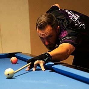 Η καρδιά του &quot;ελληνικού&quot; αμερικάνικου μπιλιάρδου χτύπησε δυνατά στο Different Billiards Club
