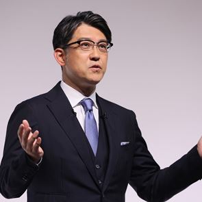 O CEO της Toyota, Koji Sato μίλησε ξεκάθαρα για τα ηλεκτρικά αυτοκίνητα