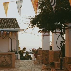 Σάλος με μοναστήρι στην Κέρκυρα-πόσο χρεώνει για την τουαλέτα