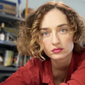 Τα μαγικά τρικ της Ειρήνης Καραγιαννοπούλου