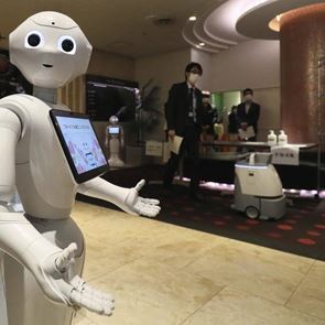 Ρομπότ υποδέχονται ασθενείς με κορονοϊό στην Ιαπωνία