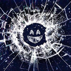 O κόσμος είναι αρκετά ζοφερός για την 6η σεζόν του Black Mirror