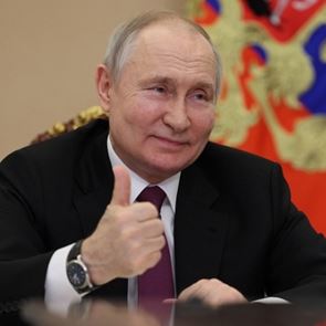 Σε άλλα νέα, ο Putin θα παίρνει την περιουσία όσων επικρίνουν τον πόλεμο στην Ουκρανία