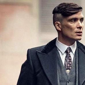 Γένια και μαλλιά α λα Peaky Blinders